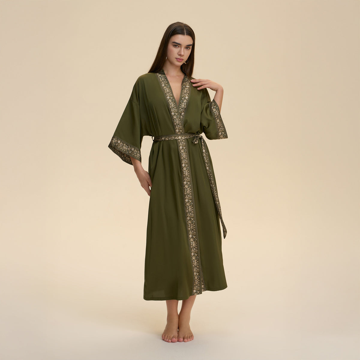 Solid-color Lace-trimmed Robe Lounge Wear Robed