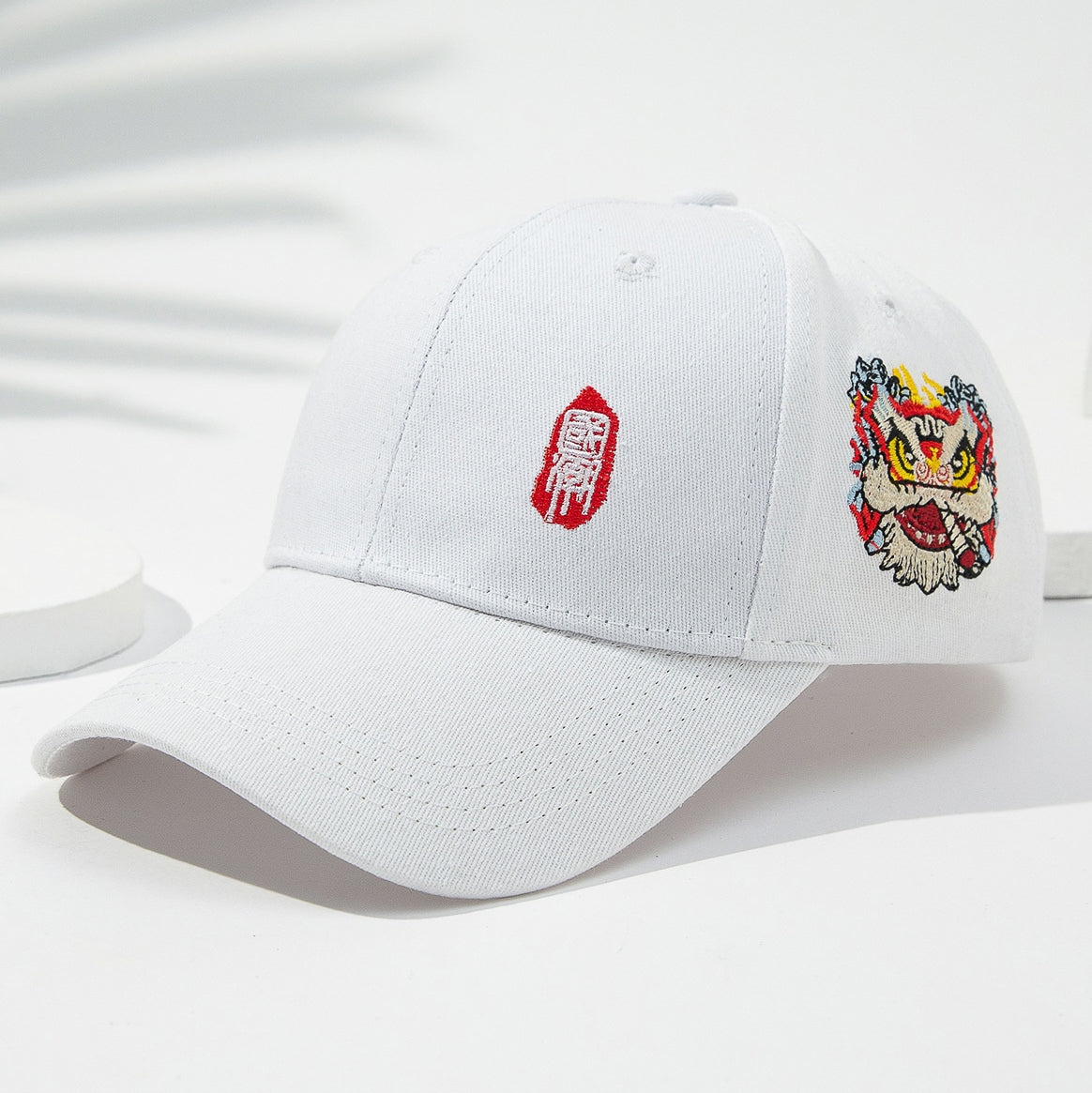Men's Black And White Printed Chinese-style Lion-themed Large-sized Sun-protective, Fashionable And Versatile Baseball Cap, Suitable For Daily Use, Outdoor Activities And Street Play.