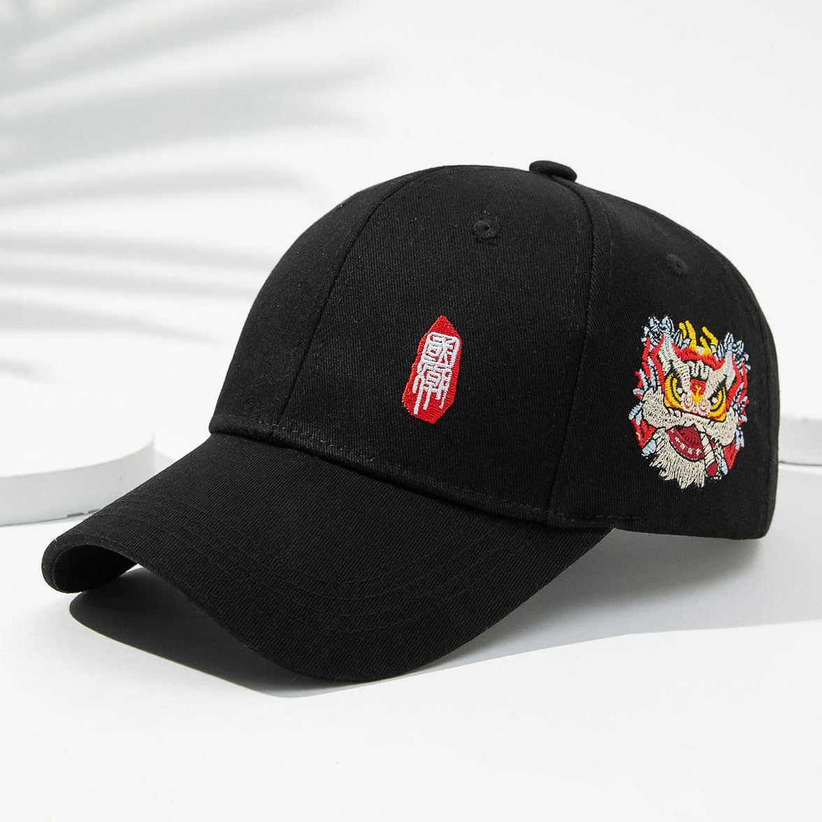 Men's Black And White Printed Chinese-style Lion-themed Large-sized Sun-protective, Fashionable And Versatile Baseball Cap, Suitable For Daily Use, Outdoor Activities And Street Play.